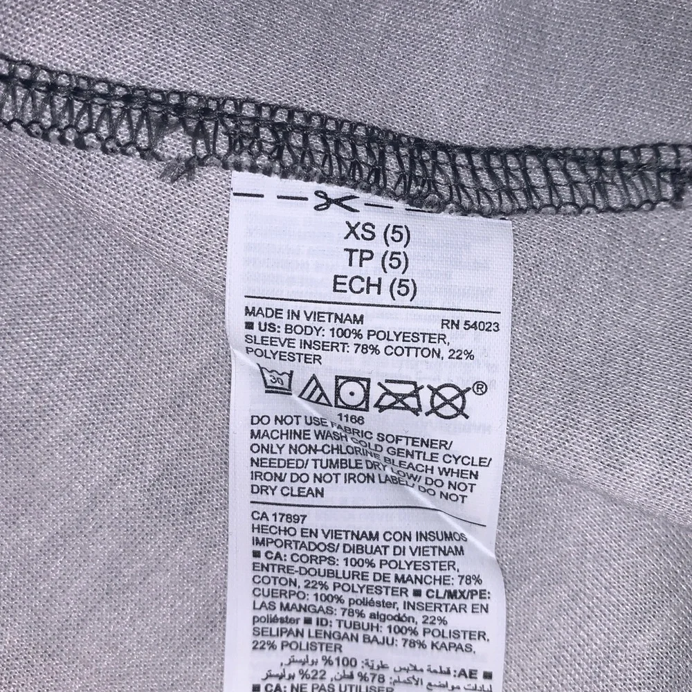 Old Navy Boy’s Zip Up Track Jacket Size: XS‎ NWOT